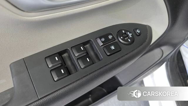 Kia The New Kia Ray 2023 Белый из Кореи, фото 3