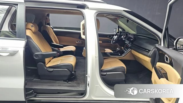 Kia Carnival 4th generation 2021 Белый из Кореи, фото 3