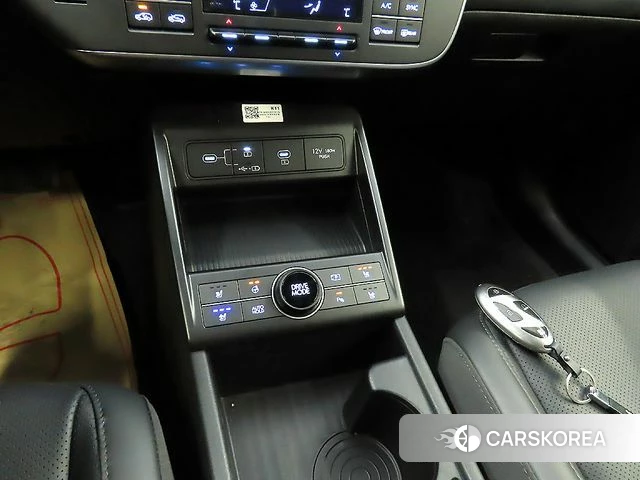 Hyundai Kona (SX2) 2023 Белый из Кореи, фото 3