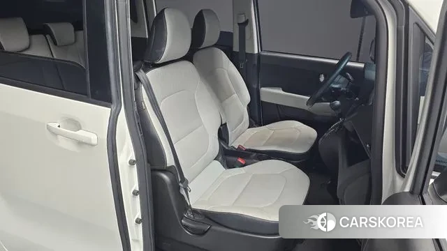 Kia The New Kia Ray 2023 Белый из Кореи, фото 3