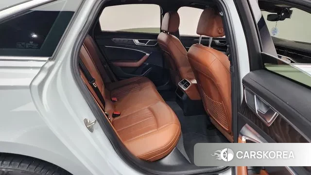 Audi A6 (C8) 2021 Белый из Кореи, фото 3