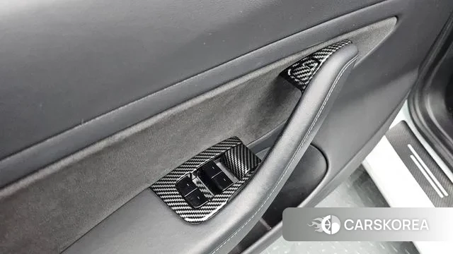 Tesla Model 3 2020 Белый из Кореи, фото 3