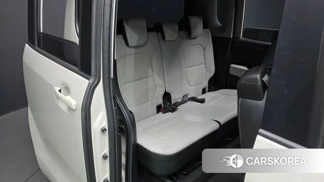 Kia The New Kia Ray 2024 Жемчужный цвет из Кореи, фото 3