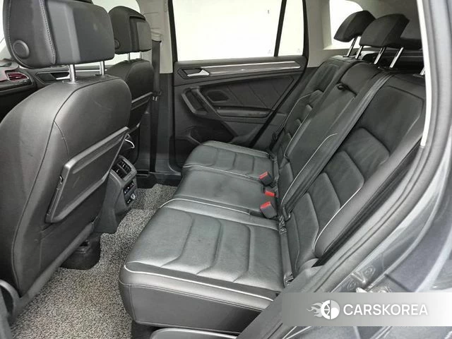 Volkswagen Tiguan second Generation 2020 Серый из Кореи, фото 3