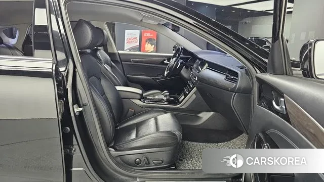 Kia K7 Premier 2019 Черный из Кореи, фото 3