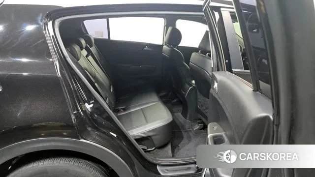 Kia Sportage 4th Generation 2018 Черный из Кореи, фото 3