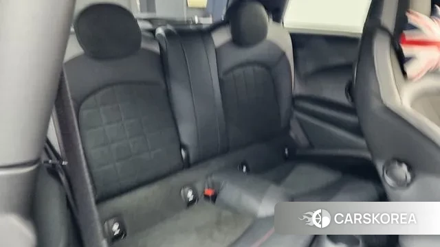 Mini Cooper S 2024 Зеленый из Кореи, фото 3