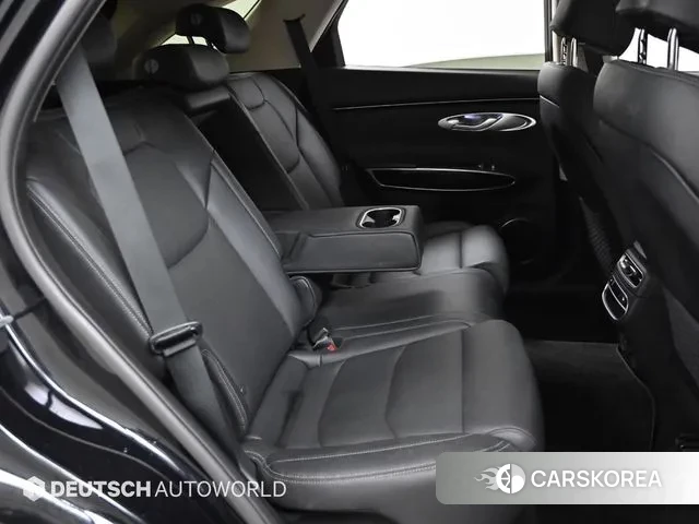 Genesis GV70 2021 Черный из Кореи, фото 3