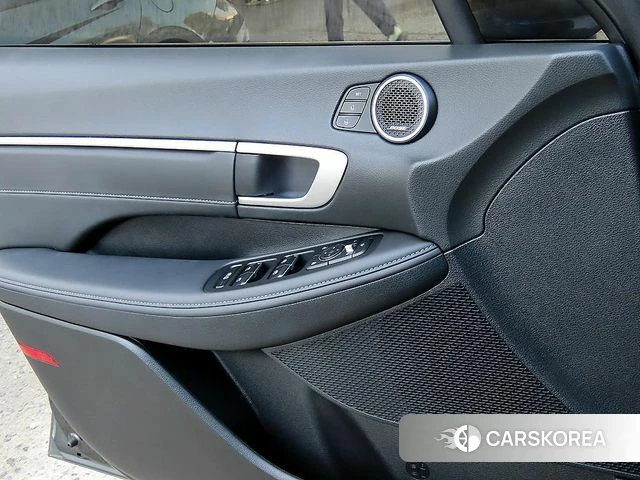 Hyundai Sonata (DN8) 2021 Серебристо-серый из Кореи, фото 3