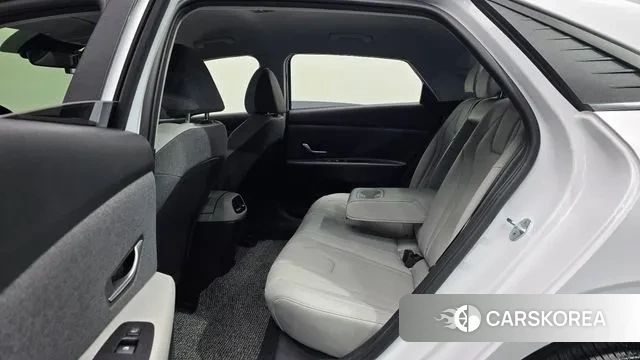 Hyundai Avante (CN7) 2022 Белый из Кореи, фото 3