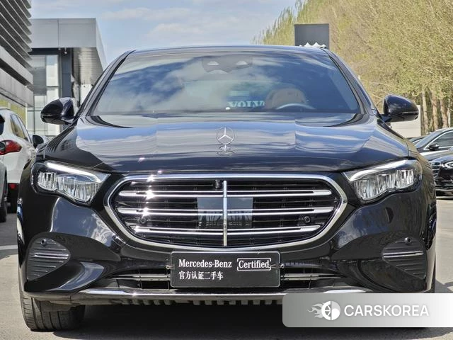 Mercedes-Benz E-class 2025 Черный из Китая, фото 3