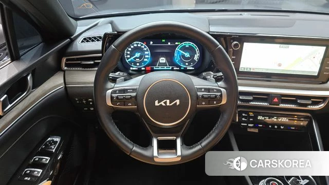 Kia K5 Hybrid 3rd Generation 2023 Серебряный из Кореи, фото 3