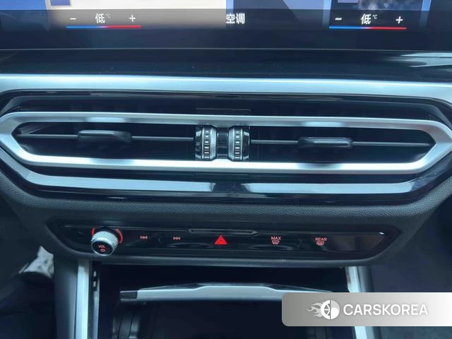 BMW 3 series 2023 Белый из Китая, фото 3