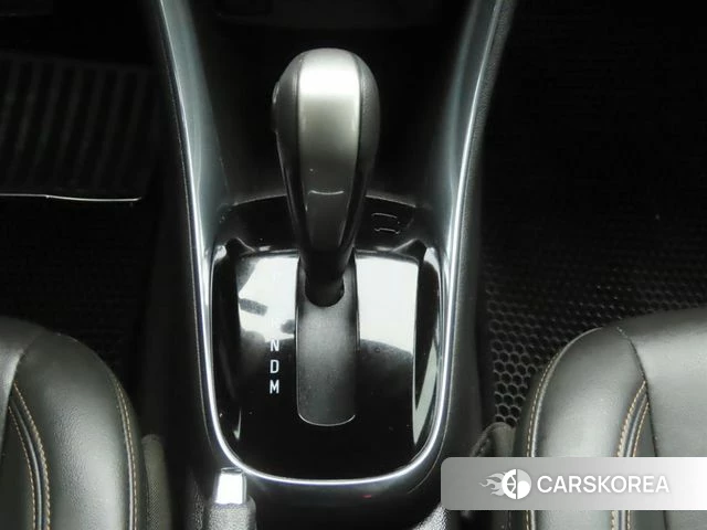 Chevrolet (GM Daewoo) The New Trax 2020 Фиолетовый из Кореи, фото 3
