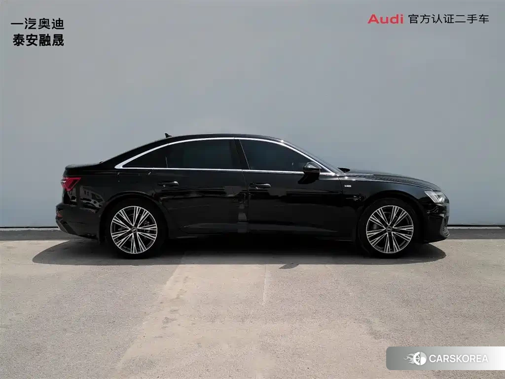 Audi A6L 2022 Черный из Китая, фото 3