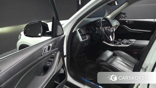 BMW X5 (G05) 2021 Белый из Кореи, фото 3