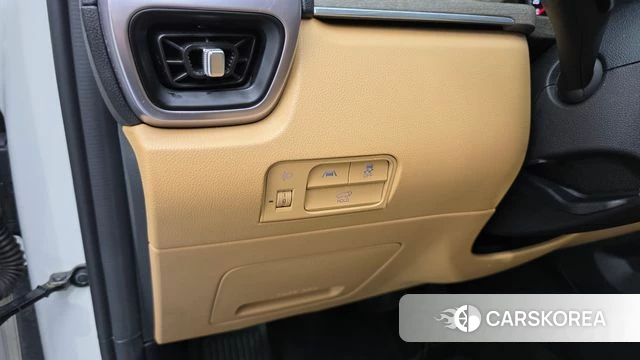 Kia Sorento 4th Generation 2023 Белый из Кореи, фото 3