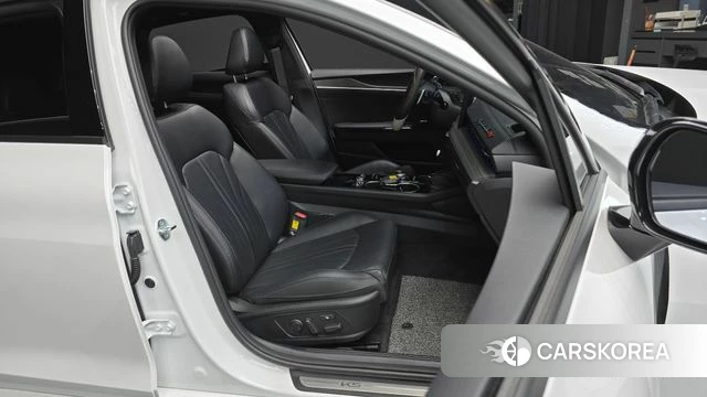 Kia The New K5 Hybrid 3rd generation 2024 Белый из Кореи, фото 3