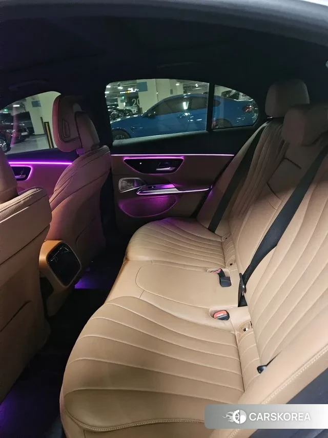 Mercedes-Benz E-Class W214 2024 Белый из Кореи, фото 3