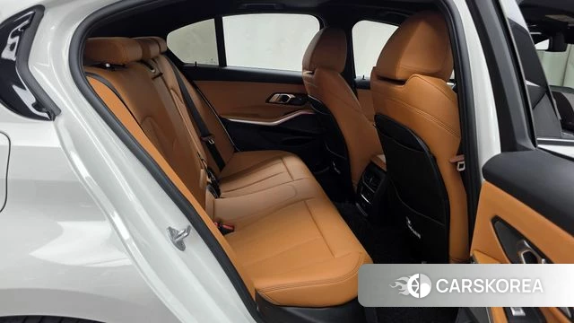 BMW 3 Series (G20) 2024 Белый из Кореи, фото 3