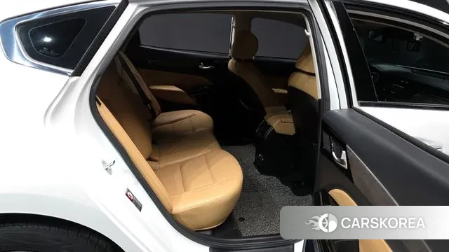 Kia K7 Premier Hybrid 2021 Белый из Кореи, фото 3