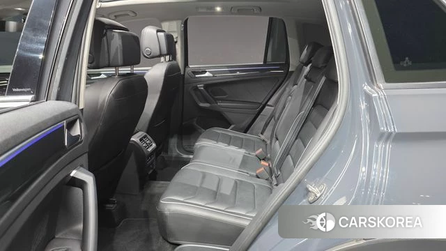 Volkswagen Tiguan second Generation 2022 Серый из Кореи, фото 3