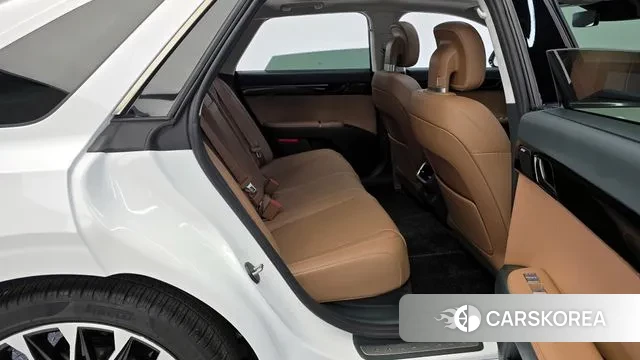 Hyundai Grandeur (GN7) id 3267646 из Кореи 3