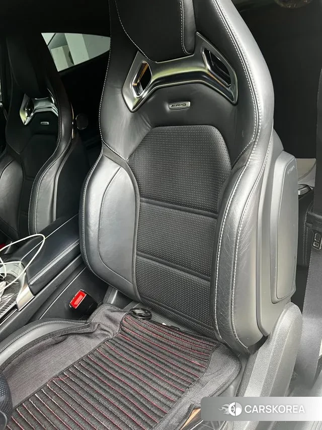 Mercedes-Benz C-Class W205 2018 Черный из Кореи, фото 3