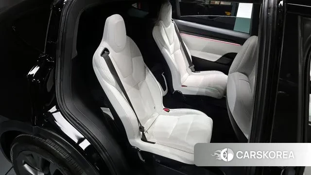 Tesla Model X 2023 Черный из Кореи, фото 3