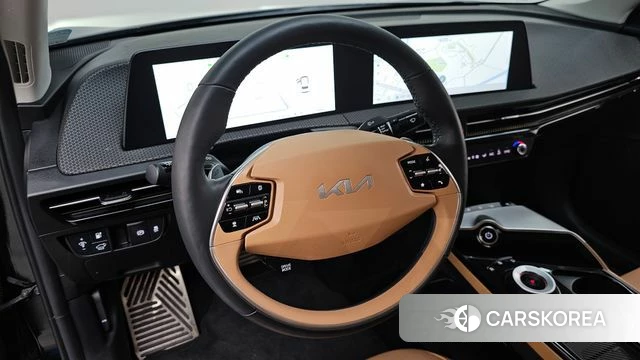 Kia EV6 2023 Черный из Кореи, фото 3