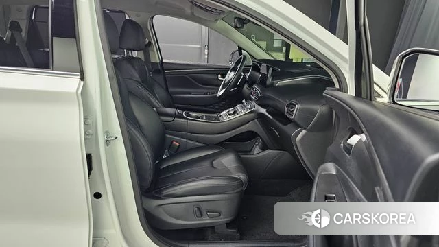 Hyundai The New Santa Fe 2023 Белый из Кореи, фото 3