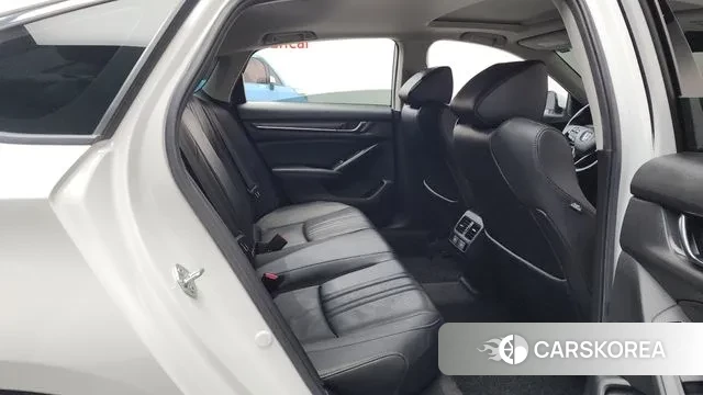 Honda Accord 10th Generation 2021 Белый из Кореи, фото 3