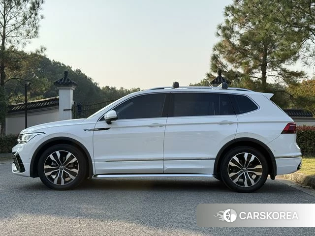Volkswagen Tiguan L 2022 Белый из Китая, фото 3