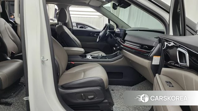 Kia The New Carnival 4th Generation 2024 Белый из Кореи, фото 3