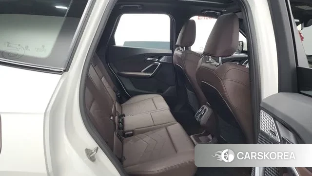 BMW X1 (U11) 2023 Белый из Кореи, фото 3