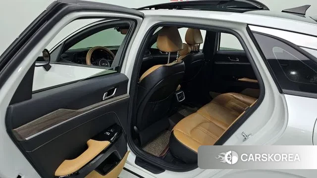 Kia K5 3rd generation 2021 Белый из Кореи, фото 3