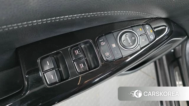 Kia Come New K7 2018 Серый из Кореи, фото 3