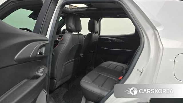 Chevrolet (GM Daewoo) Trailblazer 2022 Белый из Кореи, фото 3