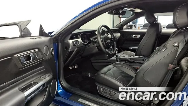 Ford Mustang id 2736277 из Кореи 3