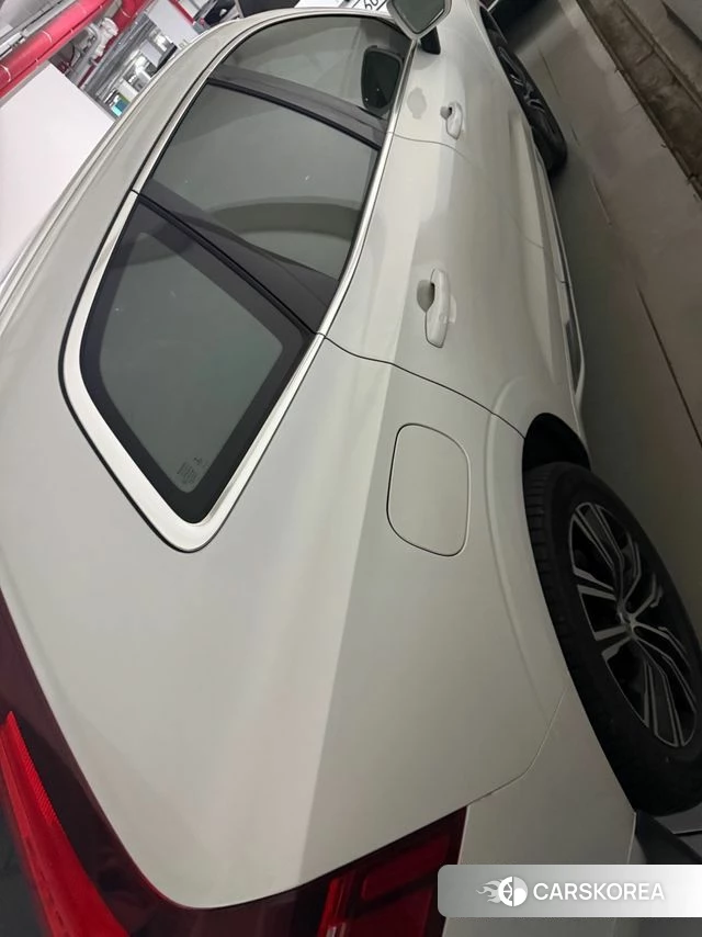 Volvo XC60 second Generation 2022 Белый из Кореи, фото 3