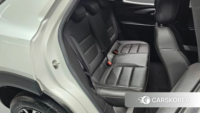 Chevrolet (GM Daewoo) Trailblazer 2022 Белый из Кореи, фото 3