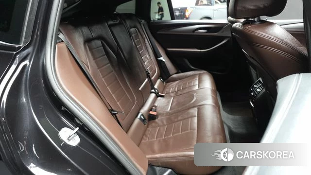 BMW X4 (G02) 2021 Черный из Кореи, фото 3