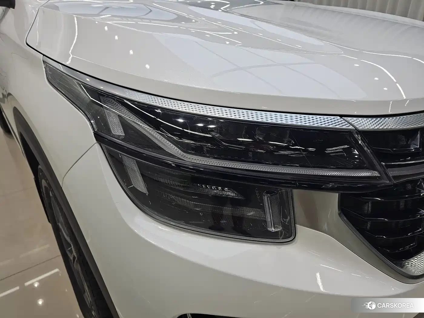 Kia Seltos 2024 Белый из Китая, фото 3