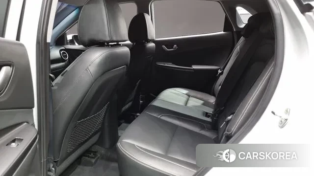 Hyundai Kona Hybrid 2019 Белый из Кореи, фото 3