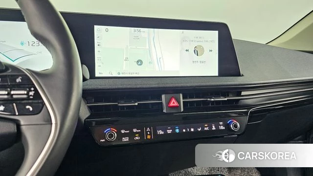 Kia EV6 2024 Белый из Кореи, фото 3