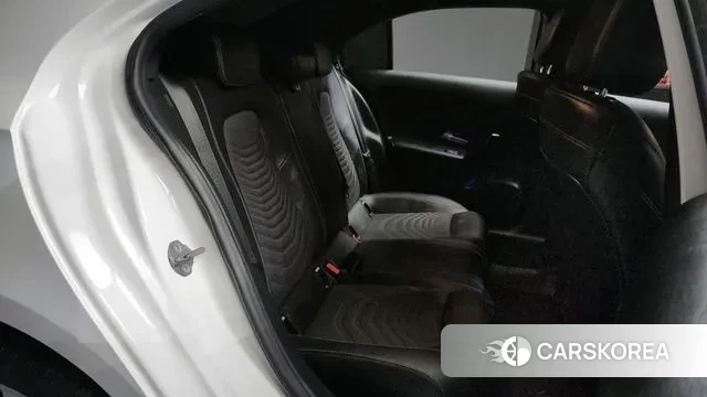 Mercedes-Benz A-Class W177 2020 Белый из Кореи, фото 3