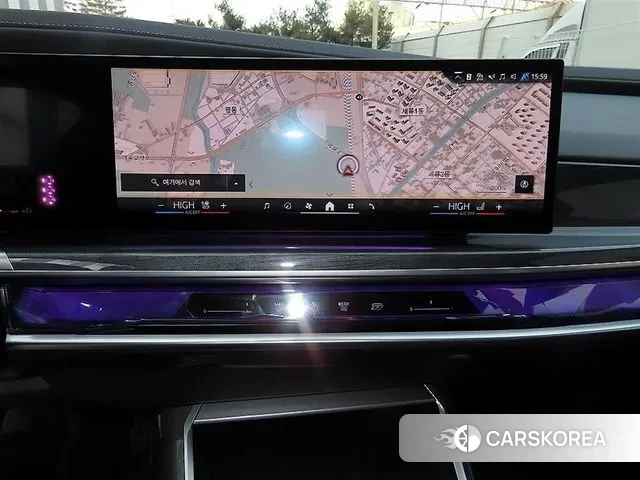 BMW 7 Series (G70) 2023 Черный из Кореи, фото 3