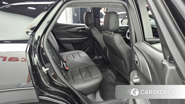 Chevrolet (GM Daewoo) The New Trail Blazer 2023 Черный из Кореи, фото 3
