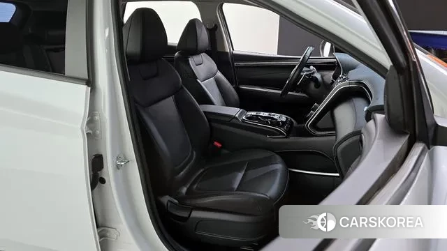 Hyundai Tucson (NX4) 2022 Белый из Кореи, фото 3