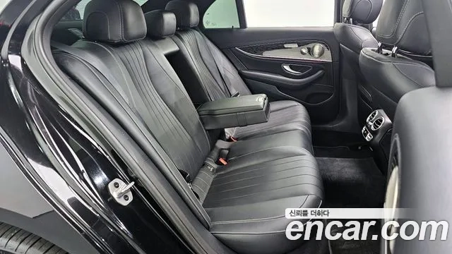 Mercedes-Benz E-Class W213 2021 Черный из Кореи, фото 3